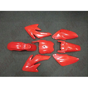 KIT PLASTICHE PIT BIKE COMPLETO B2/CRF70 COLORE ROSSO. COMPLETE DI TUTTO, GOMMINI PER MONTAGGIO